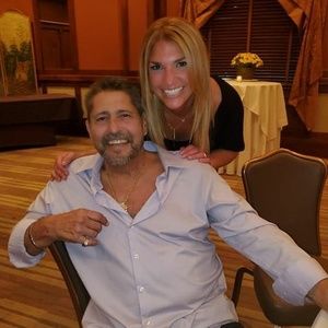 Meet your Posher, Sal